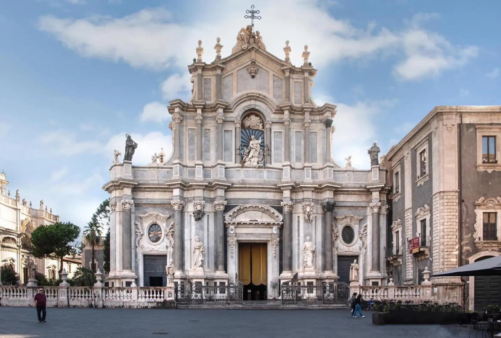 Hubhouse 2 Duomo Apartment Catania