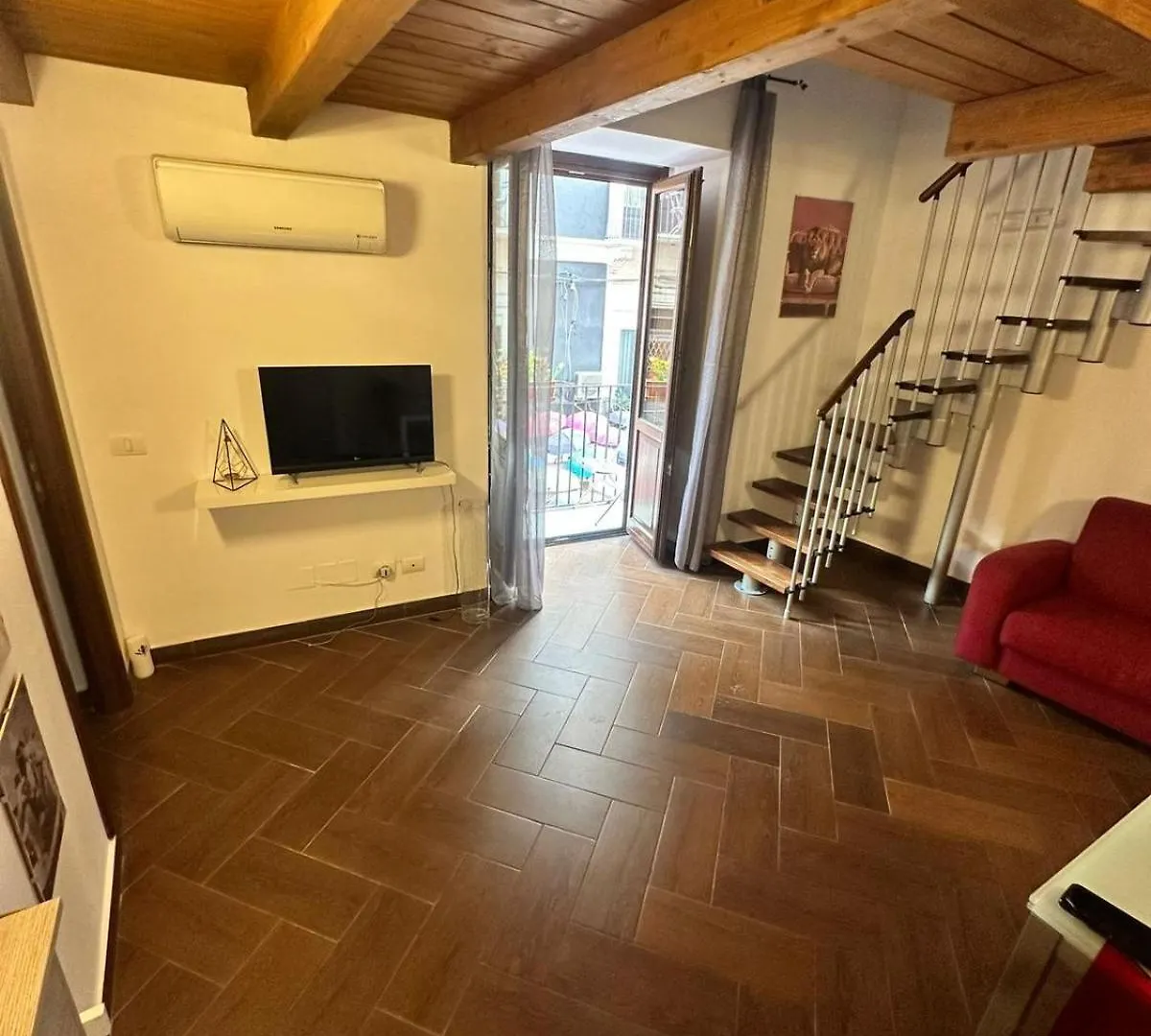 Hubhouse 2 Duomo Apartment Catania