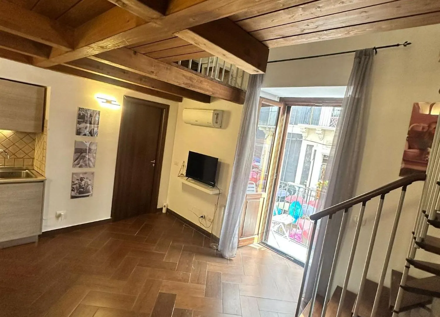 Hubhouse 2 Duomo Apartment Catania Italy